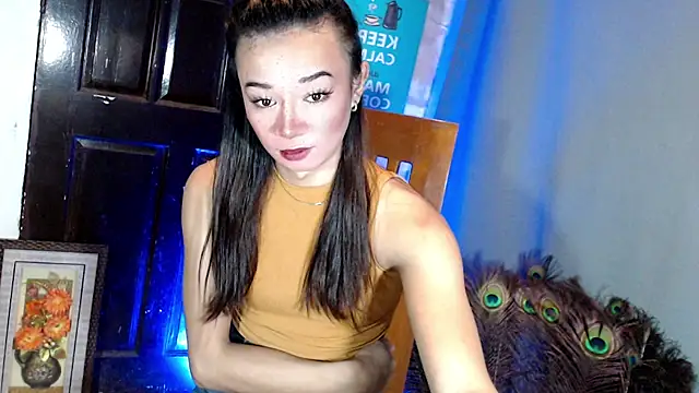 yourslutty girl69 online show from July 22, 11:17 pm