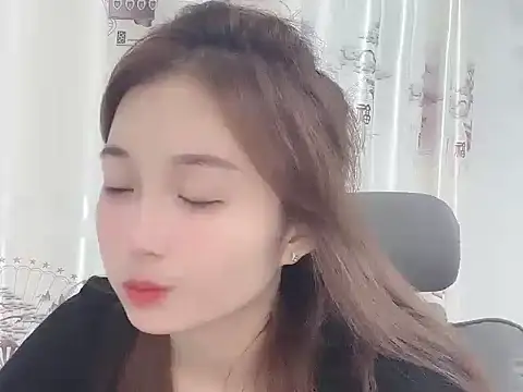 ZhenZhen001 online show from July 21, 1:23 pm