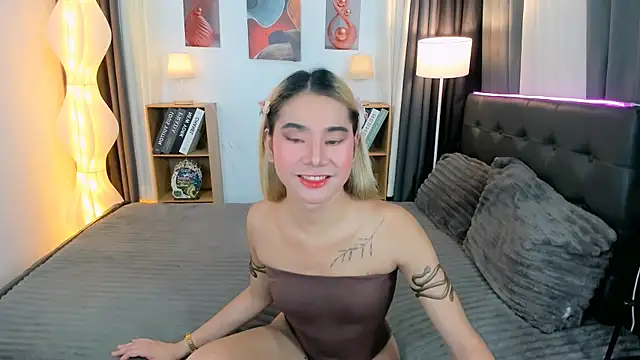 Naughty Jessie online show from July 19, 8:22 pm