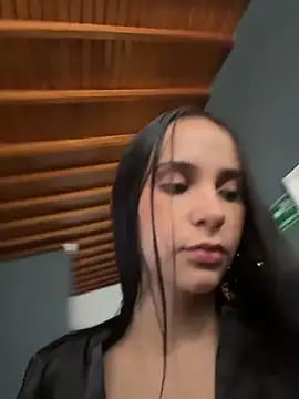 LilieSnow online show from July 23, 4:59 pm