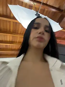 LilieSnow online show from July 27, 11:51 am
