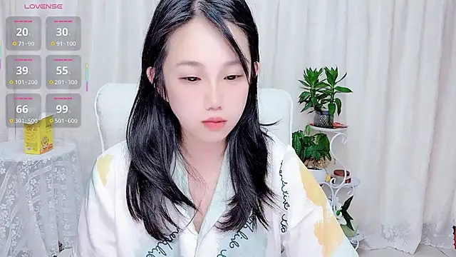 Biiyoo Hua online show from July 28, 10:09 pm