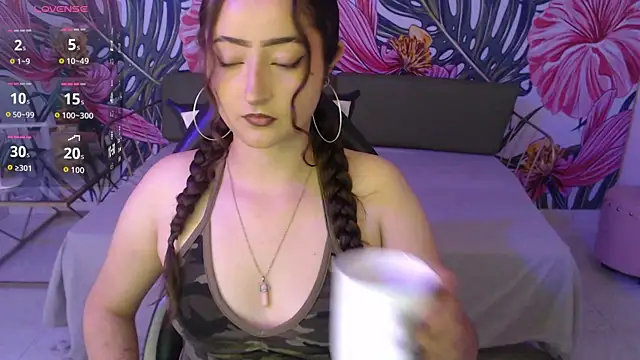 Rebeca dreams online show from July 27, 9:34 pm