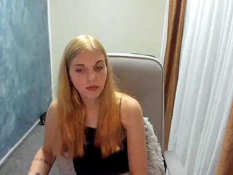 MysticLuna6 online show from July 15, 8:24 pm