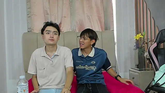 CarlosANDMaicol online show from July 23, 8:17 pm