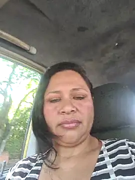 JhoanaHernandez online show from July 28, 4:27 pm
