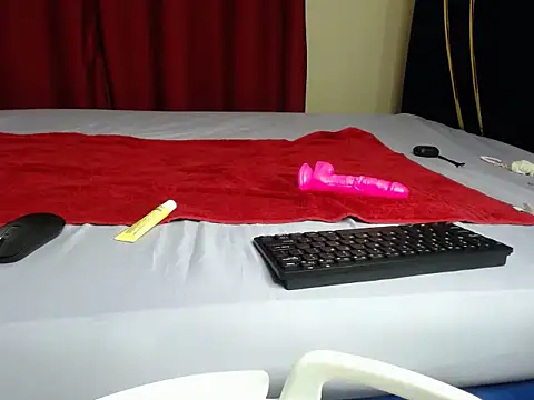 Pretty cecy online show from July 26, 7:54 pm