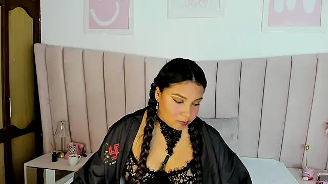 Missamber hot online show from August 1, 2:24 am