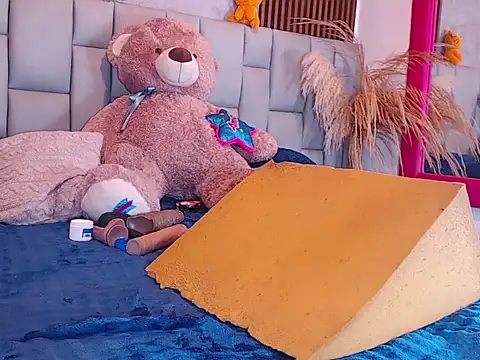  lucy-03 online show from July 26, 5:48 am