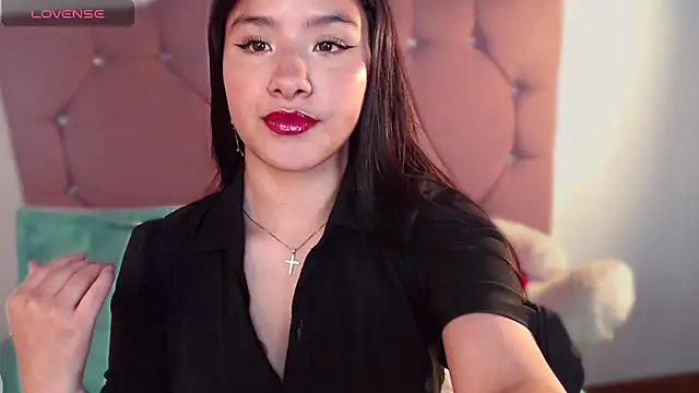  im Liaa online show from July 31, 7:04 pm