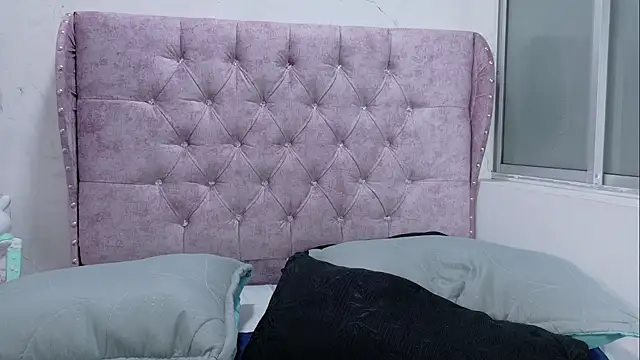 ChloeBliss  online show from July 24, 2:09 am
