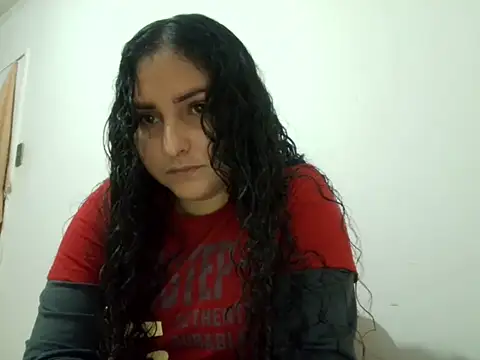 abril9393 online show from August 3, 12:00 pm