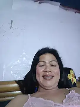 moninafox69 online show from July 20, 5:32 am