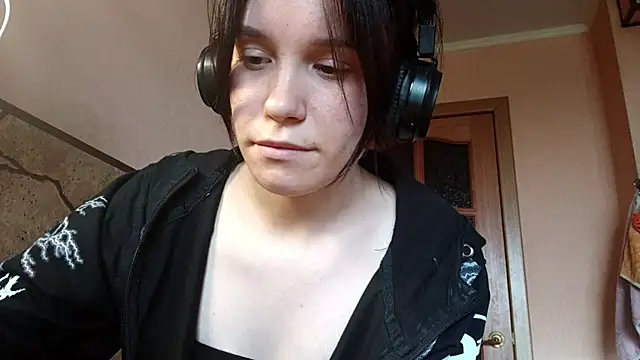 LovedBog online show from July 29, 8:14 am