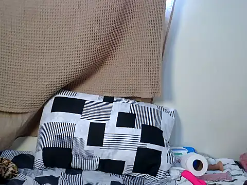 BlackBarbie 01 online show from July 24, 8:34 am