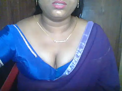 Tamil hot Shalini online show from July 28, 8:52 pm