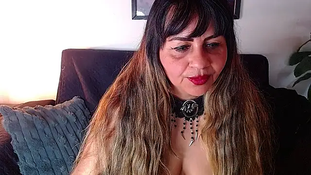 LiliMoon   online show from July 28, 7:39 pm