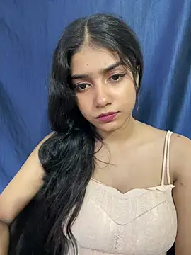 Hye  manvi  online show from July 27, 8:17 pm
