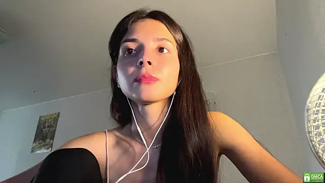 ZulaElden online show from July 21, 1:56 pm