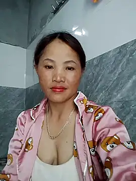 Mie-Miee online show from July 23, 8:55 am