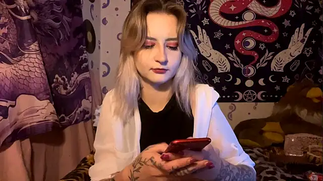 LissetteTedrow online show from July 19, 9:06 pm