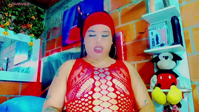 NAUTHYDOLLSEX online show from July 23, 4:37 pm