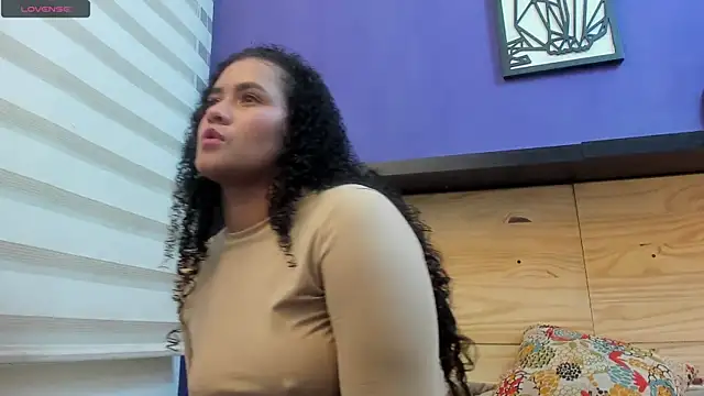aurora scott online show from July 23, 7:22 pm