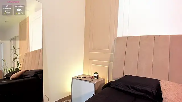 SofiaRestrepo- online show from July 29, 8:53 pm