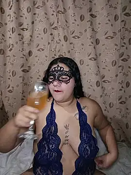 aurorabliss0 online show from July 29, 6:35 am