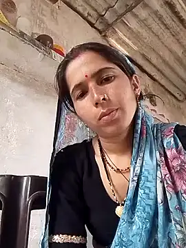 Neetujaan15 online show from July 18, 9:45 am