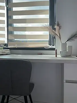 diary of alyssa online show from July 28, 8:01 am
