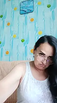 moonmuse505 online show from July 27, 9:39 am