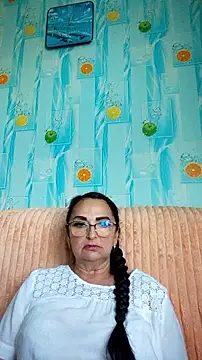 moonmuse505 online show from July 26, 9:39 am