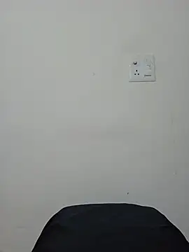 Shivani singh 0 online show from July 25, 3:19 pm