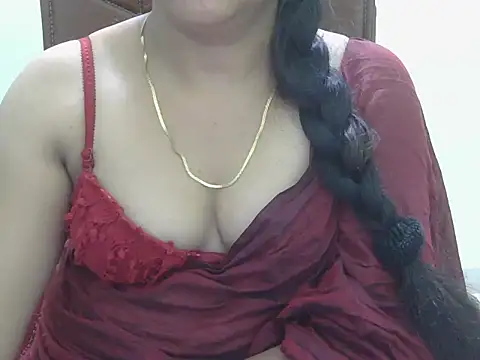 heyitsheer online show from July 28, 2:13 pm
