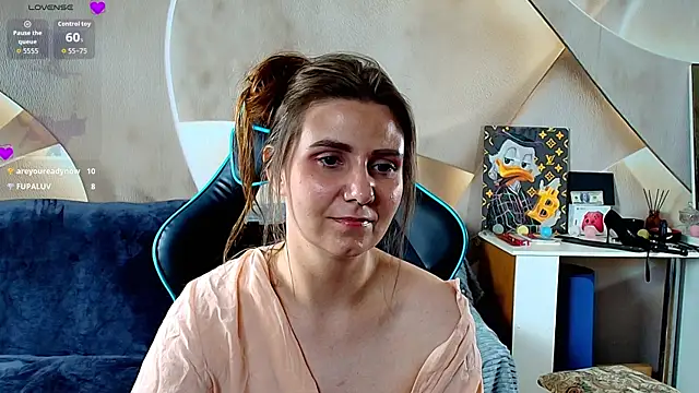 Millie Mint online show from July 28, 4:39 pm