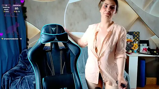 Millie Mint online show from July 28, 2:13 pm