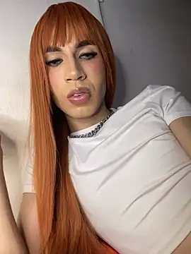 Hazel James1 online show from July 28, 4:32 am