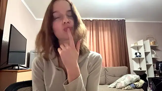 rynique online show from July 28, 10:35 am