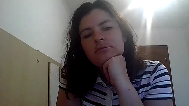 Viktoria5402 online show from July 23, 2:31 am