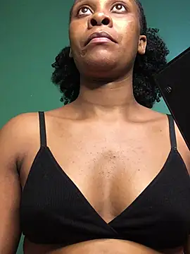 ebonychocolateboobs online show from July 27, 5:32 pm
