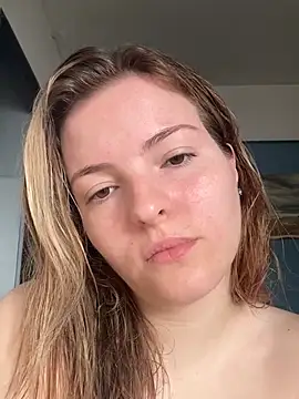 heyitskiara online show from July 28, 12:48 pm