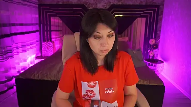 LangoriaJoy online show from August 6, 12:56 pm