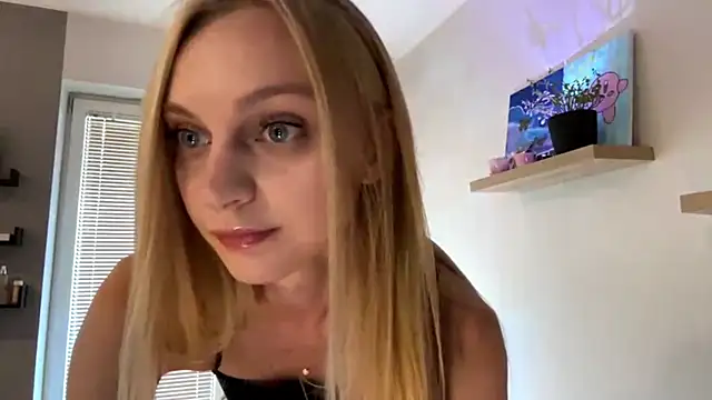 Lifeof blonde online show from July 27, 9:50 am