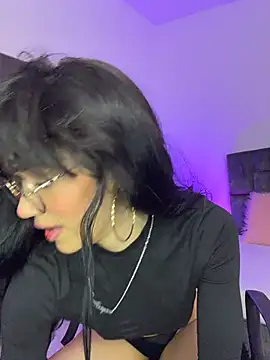 AmberMuse  online show from July 28, 3:21 pm