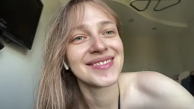 EarlenePedrogo online show from July 29, 6:02 am