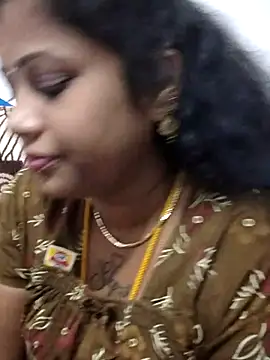 Jillukutty143 online show from July 28, 6:20 pm