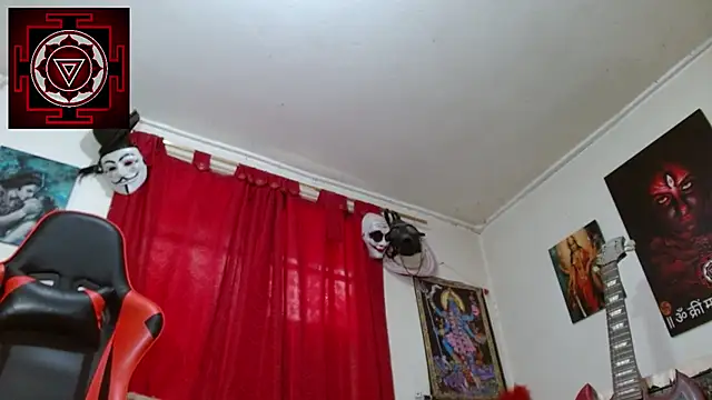 Amanda Valeska online show from April 14, 5:46 pm