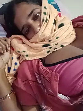 radhika78990 online show from August 4, 3:18 pm