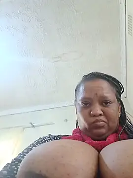 BBW123MILF online show from July 28, 12:48 pm